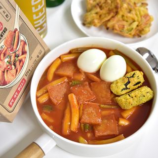 추억의 국민학교 떡볶이 국떡 뉴트로 5종 — 5점을 준 리뷰어가 2021년 10월 올린 사용 사진