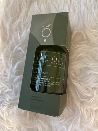 올리브 오일 스킨케어 컴퍼니 [OOSC] 촉촉 깨끗 내추럴리 너리시드 핸드워시 500ml — 5점을 준 리뷰어가 2021년 5월 올린 사용 사진