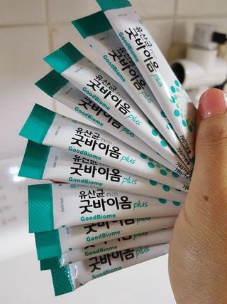 프리마인 유산균 국가지정연구소 선정, 살아있는 생유산균 200억 마리의 힘. 유산균n굿바이옴플러스 — 5점을 준 리뷰어가 2021년 9월 올린 사용 사진