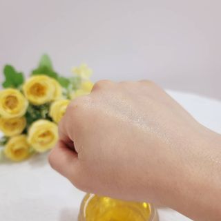 아이앤립 / EYENLIP 아이앤립 24K 골드 N 펩타이드 앰플 크림 — 5점을 준 리뷰어가 2021년 3월 올린 사용 사진