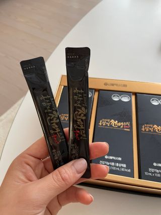 서울약사신협 약사신협_천명플러스스틱_10mlx30포 — 5점을 준 리뷰어가 2021년 3월 올린 사용 사진