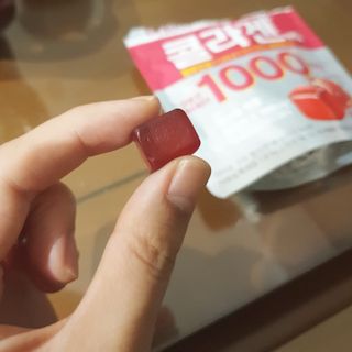 닥터유구미 닥터유 콜라겐 비타민 아연 구미 — 4점을 준 리뷰어가 2021년 6월 올린 사용 사진