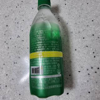 몽베스트 Montbest with Sparkling water Lemon OR Lime 20병(랜덤) — 3.5점을 준 리뷰어가 2021년 10월 올린 사용 사진