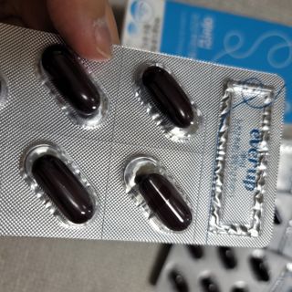 [몸엔용] 에버업 멀티비타민&미네랄, 눈건강 루테인 혈행건강 오메가3, 면역 프로바이오틱스 3종 택1 — 5점을 준 리뷰어가 2022년 4월 올린 사용 사진