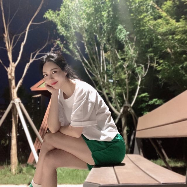 WOMEN ESSENTIAL CROP SHORT SLEEVE / RECYCLE SWEAT SHORTS SET-UP 리뷰 사진