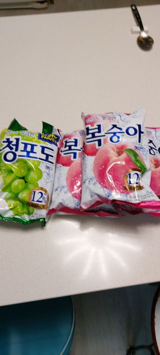 청포도캔디 복숭아캔디 — 3.5점을 준 리뷰어가 2022년 11월 올린 사용 사진