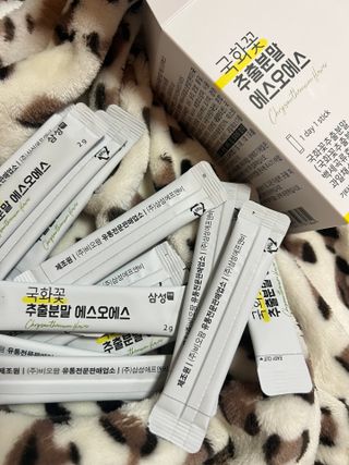 체인미 국화꽃 추출분말 에스오에스 곡류효소 과일채소 17종 혼합 분말 스틱 — 5점을 준 리뷰어가 2021년 12월 올린 사용 사진
