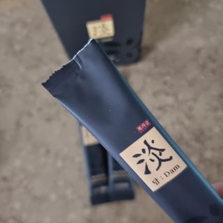 담소은 자극없는 무알콜 휴대용 한방가글 스틱 가글담 — 4.5점을 준 리뷰어가 2022년 8월 올린 사용 사진