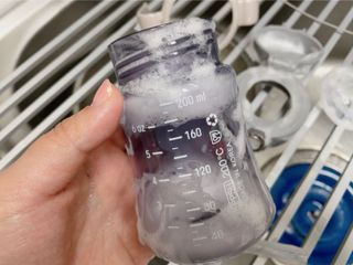 에티튜드 천연 젖병세정제 무향 아토베이비 폼타입 (295ml) 천연 친환경 비건 — 5점을 준 리뷰어가 2022년 8월 올린 사용 사진