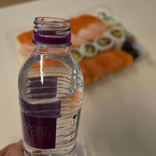 몽베스트 [MONTBEST]위드어스 500mL 20병 — 5점을 준 리뷰어가 2024년 3월 올린 사용 사진