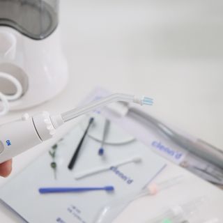 주식회사 클린디 [클린디] 양치 후 남은 이물질, 물치실로 완벽 제거 🦷 구강세정기 세트 [맞춤 칫솔 + 치약 포함] — 5점을 준 리뷰어가 2022년 1월 올린 사용 사진