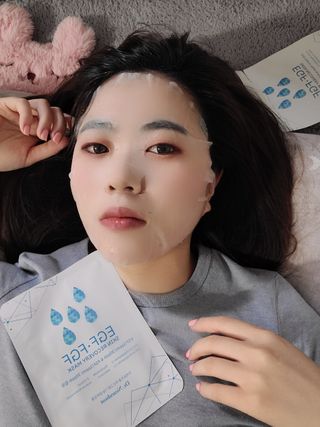 Dr.느루벗 느루벗 EGF FGF 스킨 리커버리 마스크 10장 — 5점을 준 리뷰어가 2021년 2월 올린 사용 사진