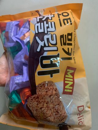 델리스 오트 밀키 초콜릿 바 — 5점을 준 리뷰어가 2022년 4월 올린 사용 사진