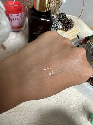 소담스퀘어 상암 솔포그 비타민 화이트닝 앰플 50ml 안티에이징 항산화 가미 잡티 트러블 세라마이드 — 5점을 준 리뷰어가 2022년 11월 올린 사용 사진
