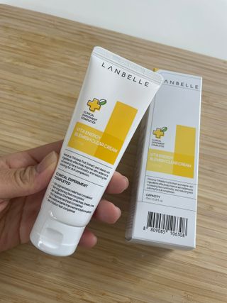 랑벨 비타 에너지 잡티 크림 75ml (피부 속 기미완화크림) — 5점을 준 리뷰어가 2022년 5월 올린 사용 사진