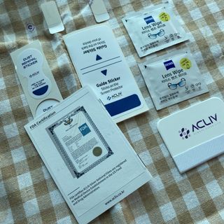 아클리브 Premium 항균 항바이러스 액정 보호필름(iPhone) — 4점을 준 리뷰어가 2022년 10월 올린 사용 사진