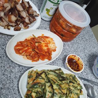 셰프애찬 알배기 겉절이 김치 1kg — 5점을 준 리뷰어가 2022년 11월 올린 사용 사진