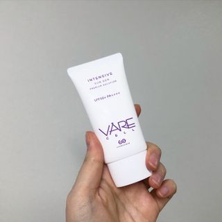 바르셀 톤업 무기자차 자외선차단제 순한 선크림 인텐시브 선 젠 50ml — 5점을 준 리뷰어가 2021년 11월 올린 사용 사진