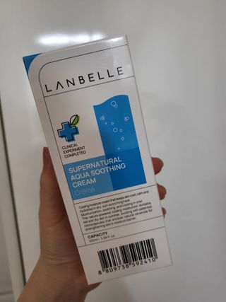랑벨 수퍼내츄럴 아쿠아 수딩 크림 100ml — 5점을 준 리뷰어가 2022년 4월 올린 사용 사진