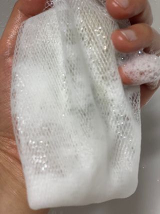 제이제이바이오 허브마사지바 올인원 알약비누 — 4.5점을 준 리뷰어가 2022년 5월 올린 사용 사진