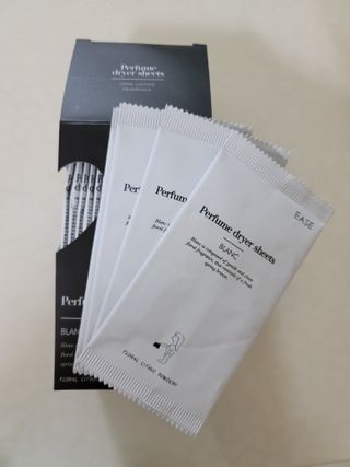 [이즈라이프코스메틱] 퍼퓸 드라이어 시트 히노끼향  or 블랑향 2중 택1 30매 — 4점을 준 리뷰어가 2021년 5월 올린 사용 사진