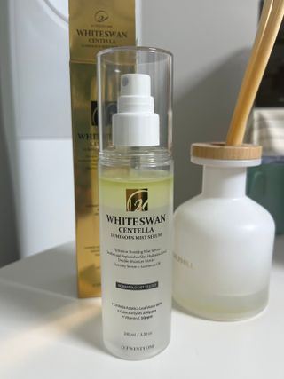 오투에니원 화이트스완 센텔라 루미너스 미스트 세럼 100ml — 5점을 준 리뷰어가 2023년 3월 올린 사용 사진