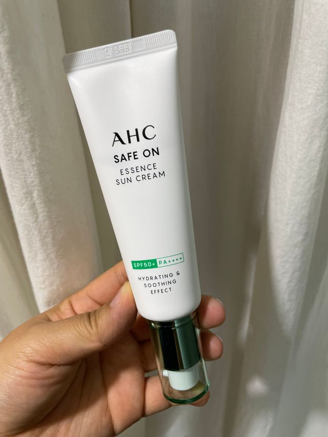 [AHC] 세이프온 에센스 선크림 올리브영 스페셜 증정 기획세트 리뷰 사진