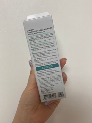 리더스코스메틱 리더스 카밍 바이오틱스 에센스 워터 — 5점을 준 리뷰어가 2021년 8월 올린 사용 사진