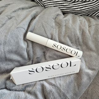 더소설 소설 블랙아이래쉬 세럼 10g(SOSEOL BLACK EYELASH SERUM 10g) — 4점을 준 리뷰어가 2023년 12월 올린 사용 사진