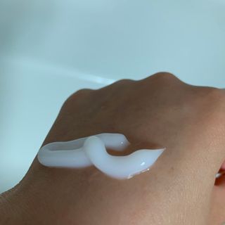 썸헤어 / SUMHAIR 썸헤어 프로틴 리치 머랭 트리트먼트 극손상모 전용 케어 — 5점을 준 리뷰어가 2021년 5월 올린 사용 사진