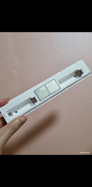 아카라 어두울 때만 켜지는 스마트 무선 센서등 — 5점을 준 리뷰어가 2021년 11월 올린 사용 사진