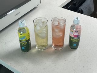 더그레잇티 콤부차 [매일유업] 더그레잇티 44kcal 콤부차 300ml *12개입 (오리지널 6개+베리리치 6개) — 5점을 준 리뷰어가 2023년 8월 올린 사용 사진