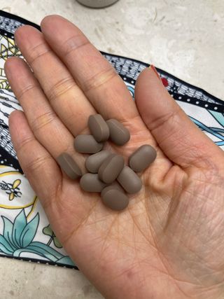 닥터피엔티 [Dr.PNT] 하루 2알로 건강한 다이어트! 한겨울에도 체지방만 쏙~ 슬림핏 다이어트 — 5점을 준 리뷰어가 2023년 2월 올린 사용 사진