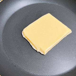 앙투어솔레 아일랜드 구워먹는 치즈 100 자연 치즈 와인안주 300g(100g x 3팩) — 5점을 준 리뷰어가 2022년 8월 올린 사용 사진