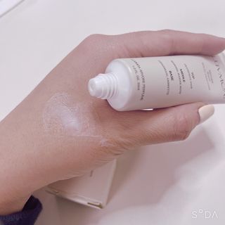 러브모아 향수 고체향수 승무원 고체향수 바르는 향수 니치향수 도손 우드세이지 앤 씨솔트 — 5점을 준 리뷰어가 2022년 12월 올린 사용 사진