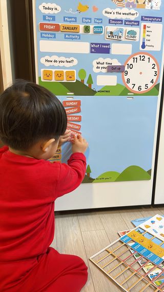 맘트리 133개 자석타일로 만드는 나만의 달력, 마이캘린더[가이드북포함], 어린이달력 — 5점을 준 리뷰어가 2023년 1월 올린 사용 사진