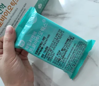 앙팡 패밀리면역 프로바이오틱스 2g x 100포 — 5점을 준 리뷰어가 2022년 10월 올린 사용 사진