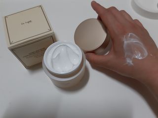 Dr.느루벗 느루벗 링클 솔루션 콘센트레이트 스네일 탄력 달팽이 크림 80g — 5점을 준 리뷰어가 2021년 2월 올린 사용 사진