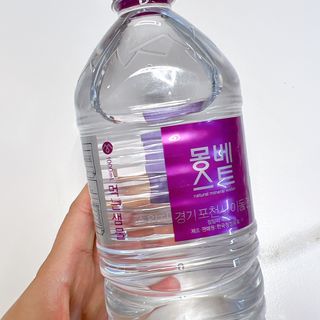 몽베스트 MONTBEST 1L 12입 — 5점을 준 리뷰어가 2022년 4월 올린 사용 사진