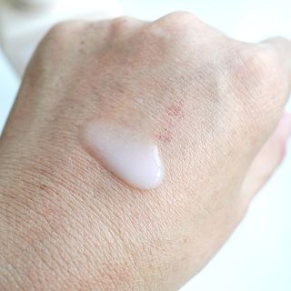 로우퀘스트 베리어 인핸싱 토너투에센스 200ml — 5점을 준 리뷰어가 2023년 10월 올린 사용 사진