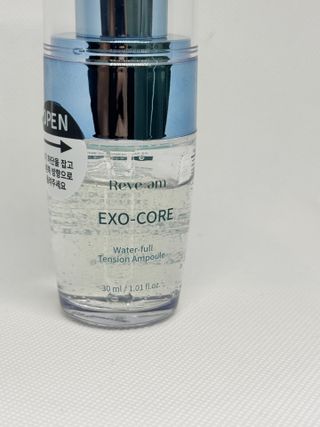 나우 [리브엠] 화해 1등 수분앰플 , 엑소코어 워터풀 텐션 앰플 — 5점을 준 리뷰어가 2024년 11월 올린 사용 사진