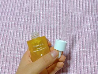 체르엠 스템앤셀 비타민 브라이트닝 에센스 30ml 1개 — 5점을 준 리뷰어가 2021년 9월 올린 사용 사진