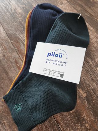[사이즈가 있는 양말 필로이] 남/여 골지 발목 양말 4족 세트 남【S, M, L, XL】여【S, M, L】_컬러 랜덤 — 5점을 준 리뷰어가 2022년 6월 올린 사용 사진