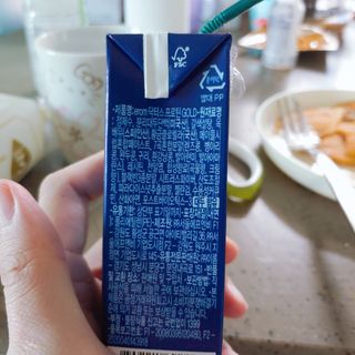 이롬 erom 닥터스 프로틴 골드 — 4점을 준 리뷰어가 2021년 4월 올린 사용 사진