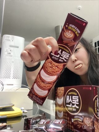 롯데제과 롯샌 카페크런치 — 4점을 준 리뷰어가 2021년 10월 올린 사용 사진