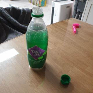 몽베스트 Montbest with Sparkling water Lime20병 — 5점을 준 리뷰어가 2021년 10월 올린 사용 사진