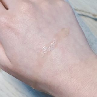 AYU25[아유트웬티파이브] 피부건강에 꼭 필요한 pH 약산성 와일드 로즈토너 — 5점을 준 리뷰어가 2021년 4월 올린 사용 사진