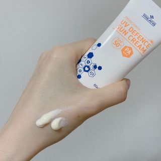 [트리티스] UV 디펜스 선크림 PA+++ / SPF50+  60ml — 4.5점을 준 리뷰어가 2021년 1월 올린 사용 사진