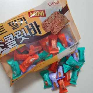 델리스 오트 밀키 초콜릿 바 — 5점을 준 리뷰어가 2022년 4월 올린 사용 사진