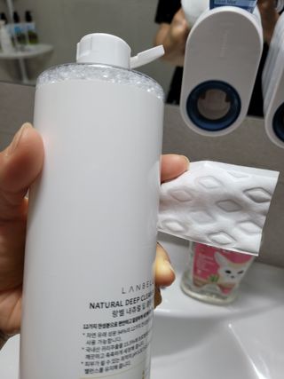 랑벨 내츄럴 딥 클렌징 워터 500ml — 4.5점을 준 리뷰어가 2022년 7월 올린 사용 사진